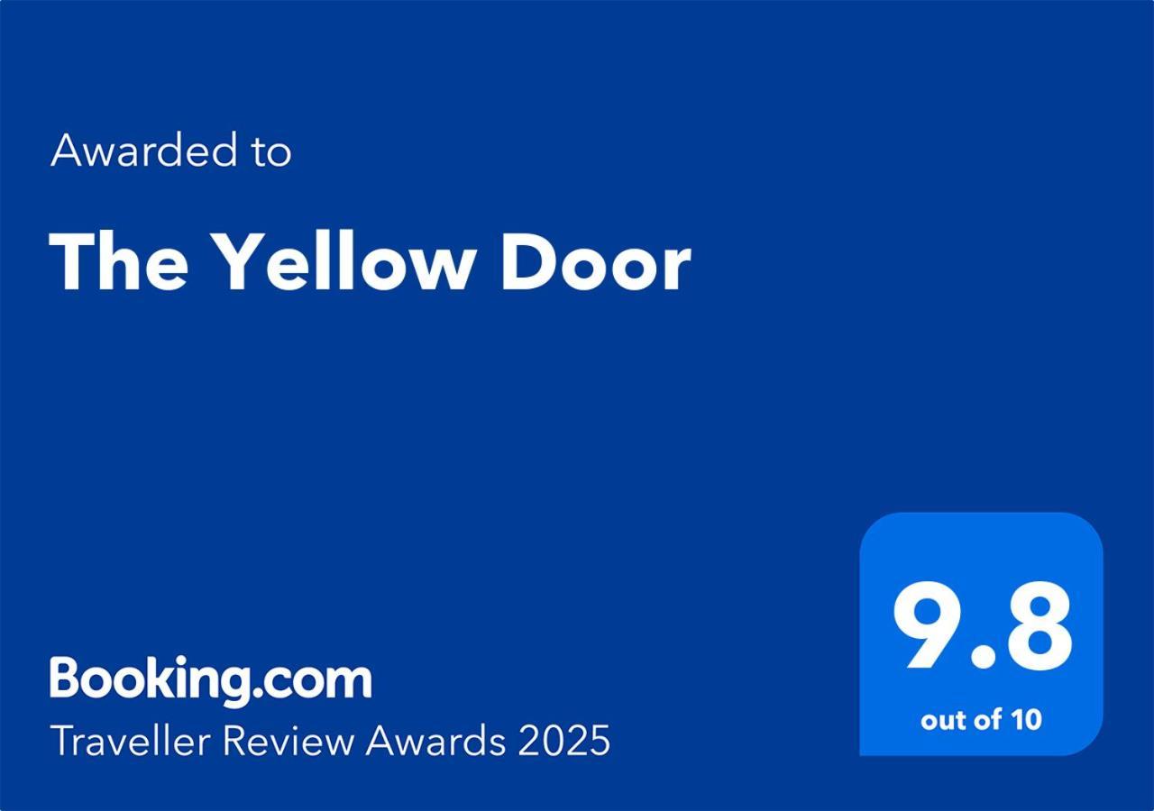 The Yellow Door Castleisland Exterior photo